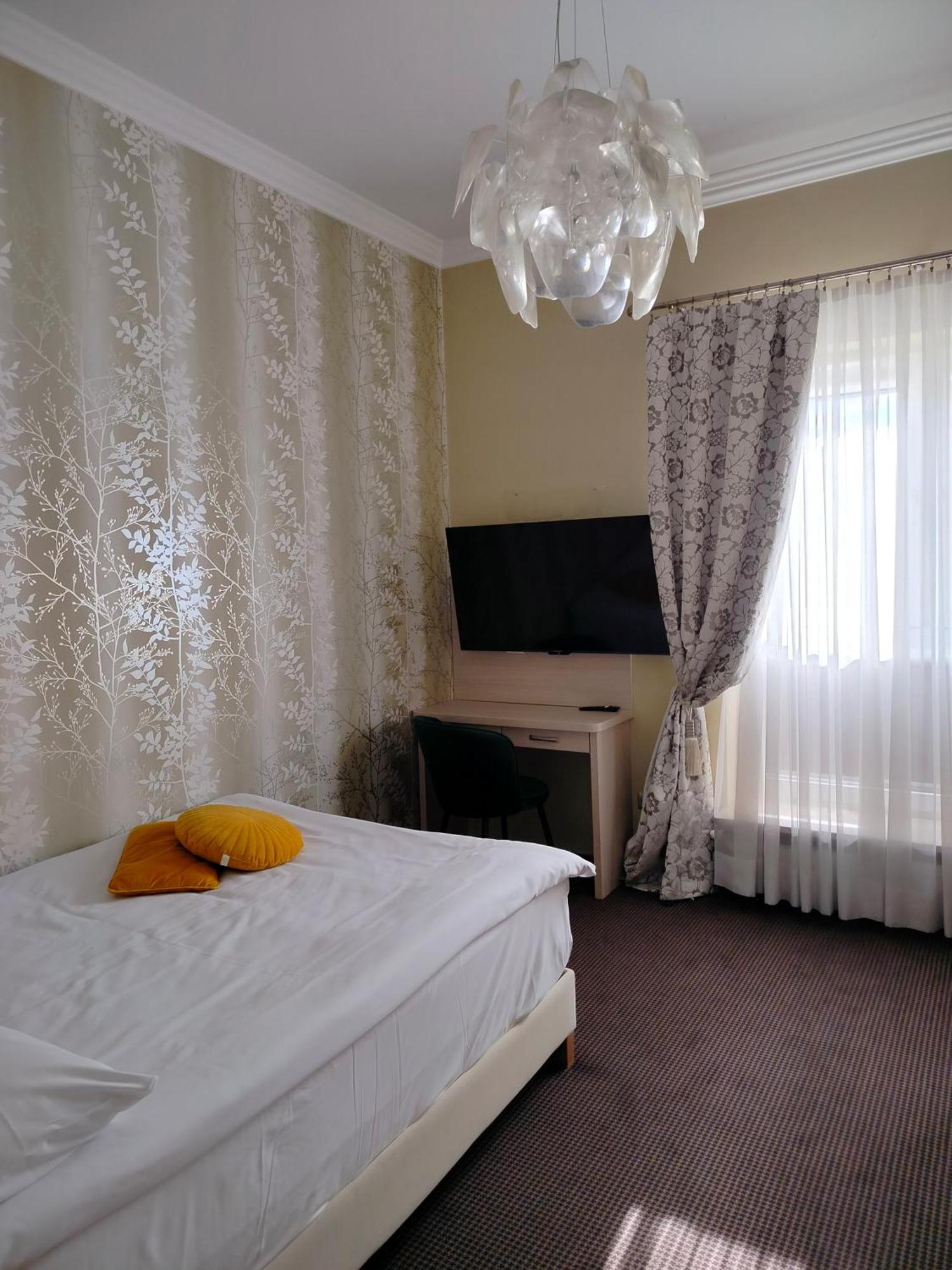 Hotel Sokolowska Airport Modlin Nowy Dwór Mazowiecki 객실 사진